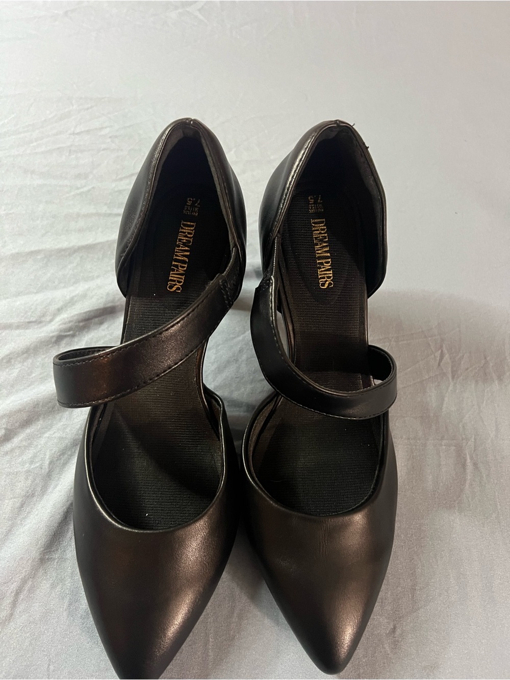 Dream Pairs Black Pointed Mary Jane Heels